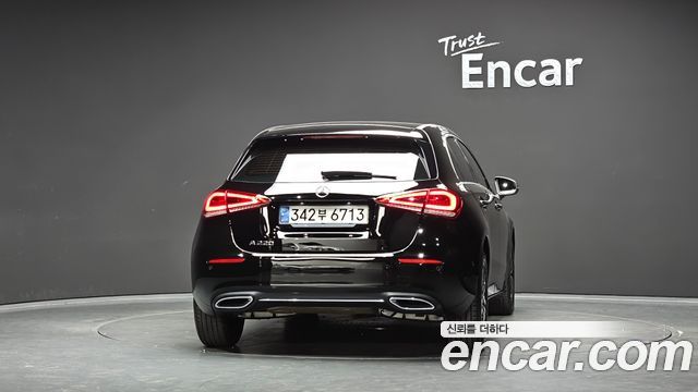Mercedes-Benz A-Class (W177) A220 Hatchback 2021 — фото 4