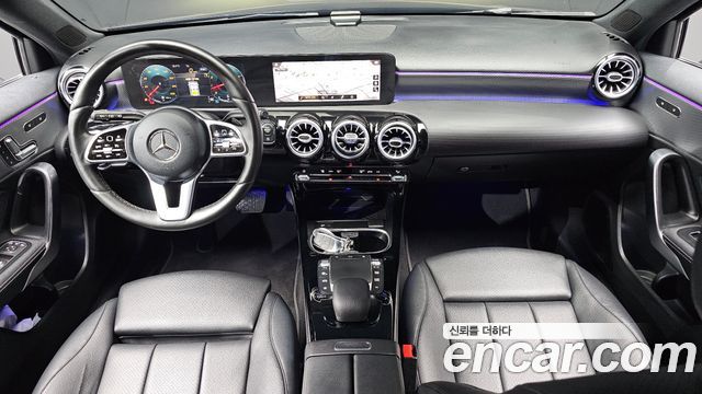 Mercedes-Benz A-Class (W177) A220 Hatchback 2021 — фото 7