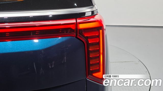 Kia Carnival (IV) Gasoline 9-Seater Hi Limousine (7-seater Limousine(Special vehicle) 2024 — фото 23
