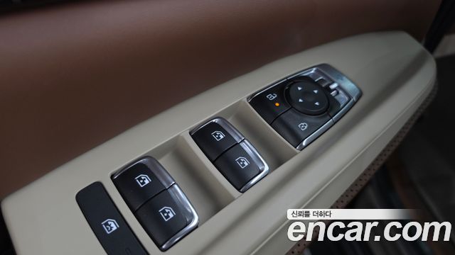 Kia Carnival (IV) Gasoline 9-Seater Hi Limousine (7-seater Limousine(Special vehicle) 2024 — фото 29