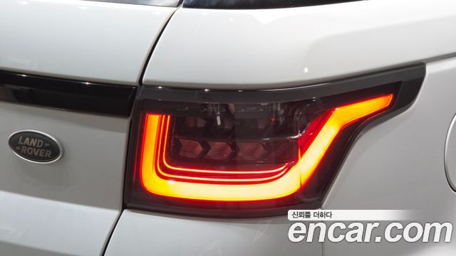 Land Rover Range Rover Sport (II) 3.0 SDV6 HSE Dynamic 2018 — фото 23