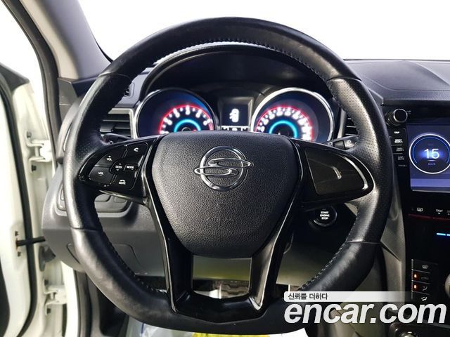 KG Mobility (SsangYong) Tivoli VX 2WD 2017 — фото 9