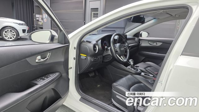 Kia K3 Luxury 2020 — фото 10