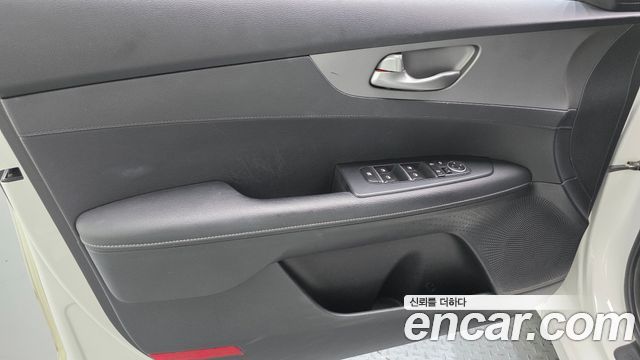 Kia K3 Luxury 2020 — фото 24