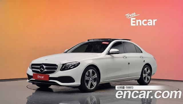 Mercedes-Benz E-Class (W213) E300 4MATIC Avnatgarde