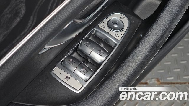 Mercedes-Benz E-Class (W213) E300 4MATIC Avnatgarde 2017 — фото 28
