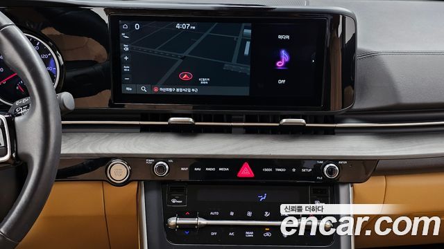 Kia Carnival (IV) Gasoline 11-Seater Prestige 2023 — фото 14