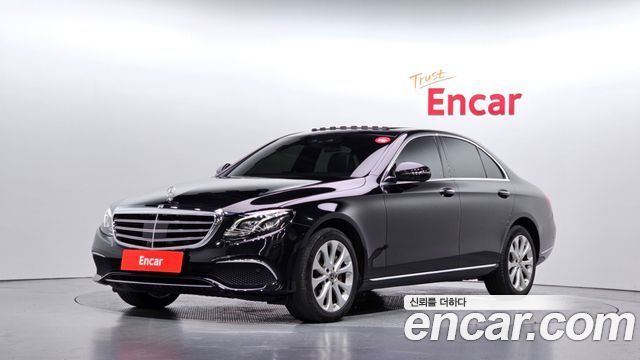 Mercedes-Benz E-Class (W213) E300 4MATIC Exclusive 2020 — фото 1
