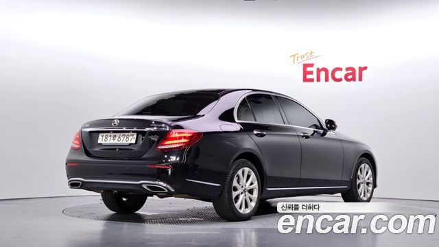 Mercedes-Benz E-Class (W213) E300 4MATIC Exclusive 2020 — фото 2