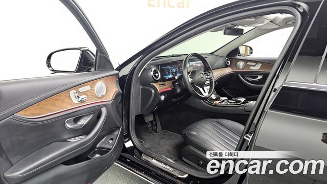 Mercedes-Benz E-Class (W213) E300 4MATIC Exclusive 2020 — фото 10