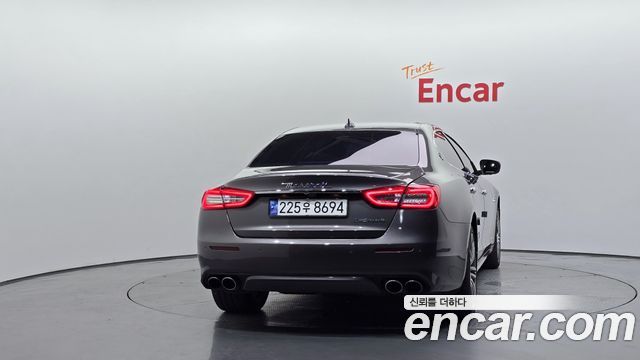 Maserati Quattroporte 3.0 V6 Granlusso 2018 — фото 4