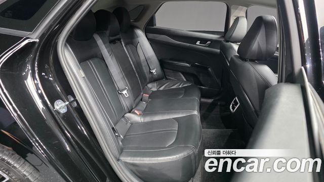 Kia K5 (III) 1.6 Turbo Prestige 2023 — фото 16