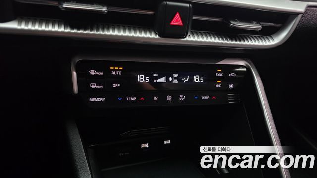 Kia K5 (III) 1.6 Turbo Prestige 2023 — фото 21