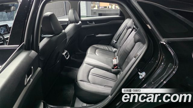 Kia K5 (III) 1.6 Turbo Prestige 2023 — фото 32