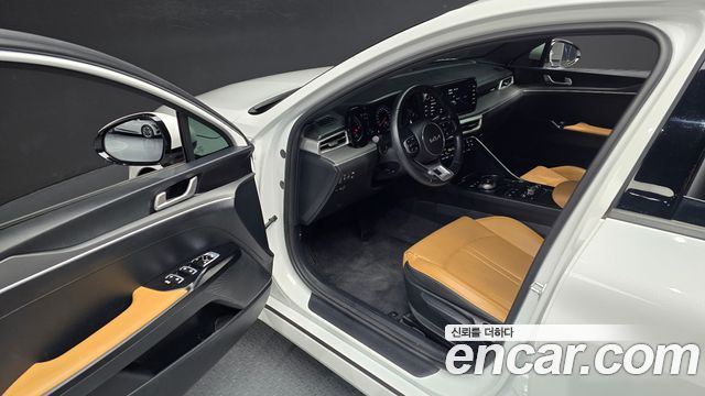 Kia K5 Hybrid (III) Trendy 2023 — фото 11