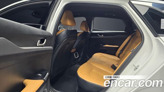Kia K5 Hybrid (III) Trendy 2023 — фото 12