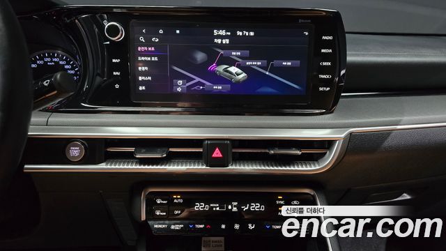 Kia K5 Hybrid (III) Trendy 2023 — фото 15