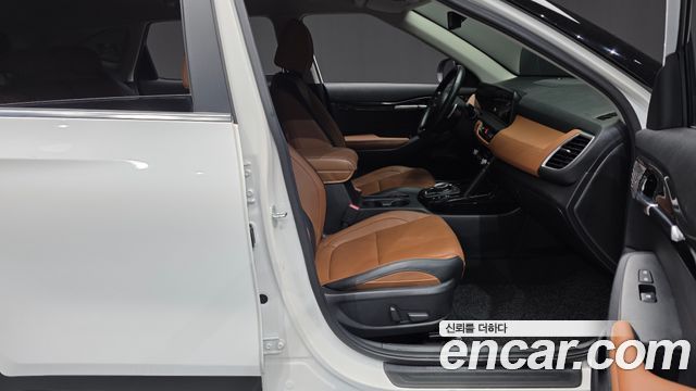 Kia Seltos Gasoline 1.6 Turbo 2WD Gravity 2023 — фото 11