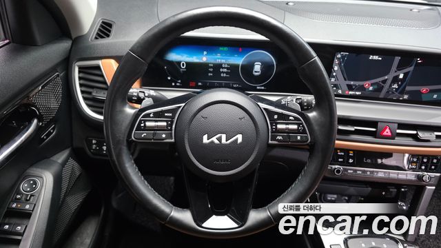 Kia Seltos Gasoline 1.6 Turbo 2WD Gravity 2023 — фото 13