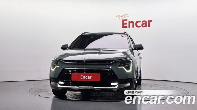 Kia Niro Signature 2022 — фото 3