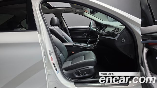 BMW 5 Series (F10) 520d 2015 — фото 11