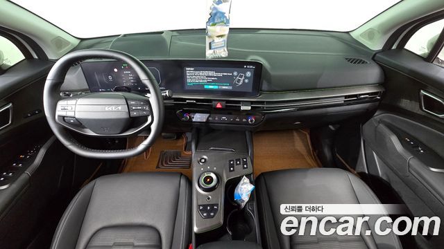 Kia Sportage (V) Gasoline 1.6 Turbo 2WD Signature 2025 — фото 7