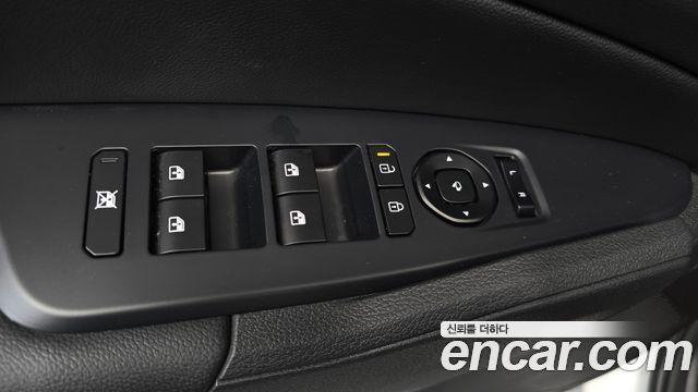 Kia Sportage (V) Gasoline 1.6 Turbo 2WD Signature 2025 — фото 24
