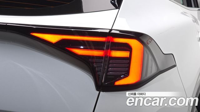 Kia Sportage (V) Gasoline 1.6 Turbo 2WD Signature 2025 — фото 29
