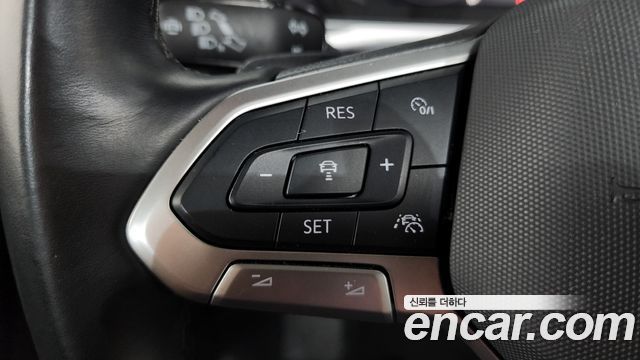 Volkswagen Tiguan Allspace 2.0 TSI Prestige 2024 — фото 18