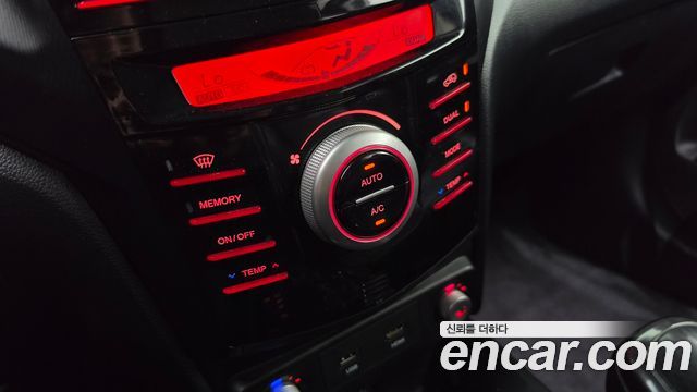 KG Mobility (SsangYong) Tivoli Air 1.6 RX 2WD 2016 — фото 24