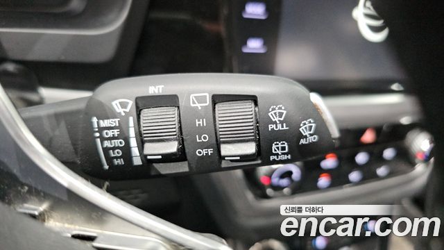 KG Mobility (SsangYong) Beautiful Korando Diesel 1.6 2WD C5 Plus 2020 — фото 28
