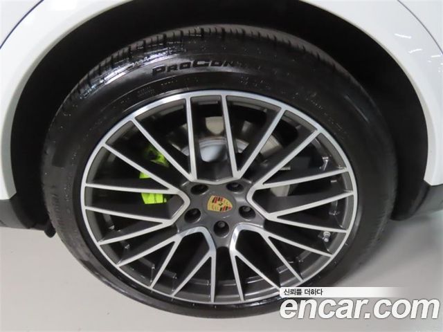 Porsche Cayenne (PO536) 3.0 E-Hybrid Coupe 2023 — фото 20