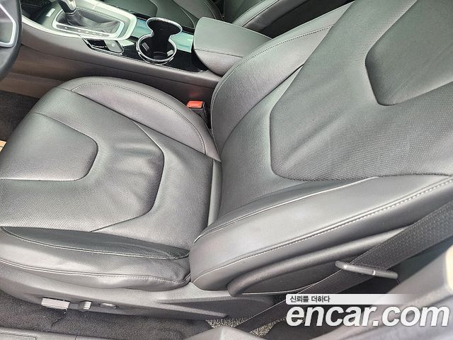 Ford Mondeo (IV) 2.0 Trend 2015 — фото 17