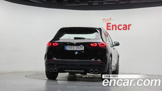 Mercedes-Benz GLA-Class (H247) GLA45 AMG 4MATIC+ 2021 — фото 4