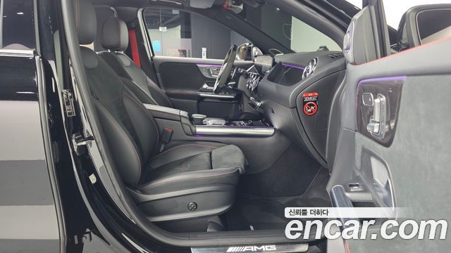 Mercedes-Benz GLA-Class (H247) GLA45 AMG 4MATIC+ 2021 — фото 11