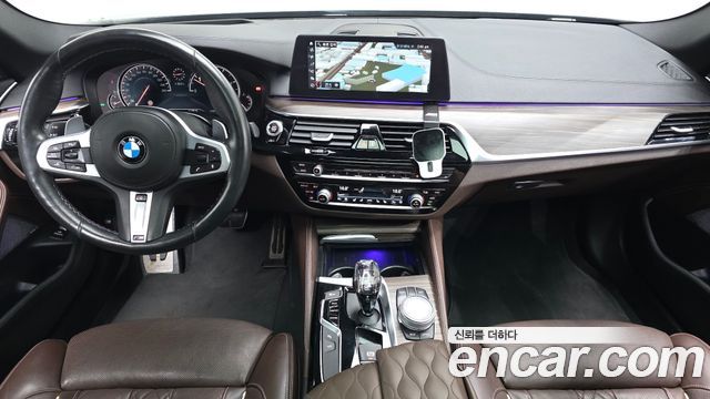 BMW 5 Series (G30) 520d xDrive M Sport Package Plus 2018 — фото 7