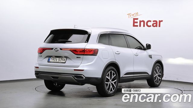 Renault Korea QM6 2.0 LPe RE Signature 2WD 2021 — фото 2