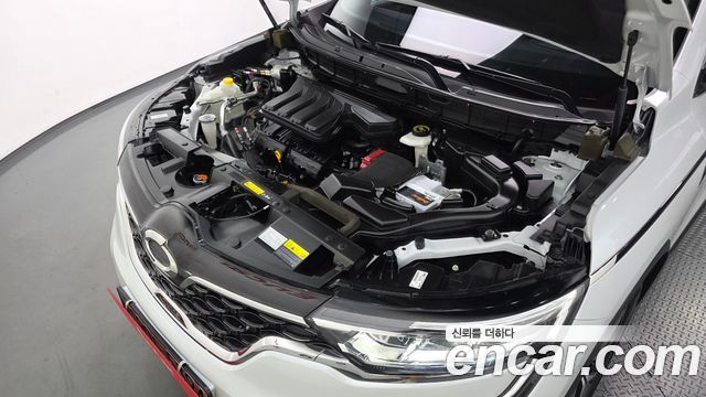 Renault Korea QM6 2.0 LPe RE Signature 2WD 2021 — фото 6