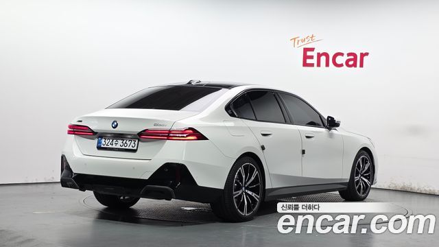 BMW 5 Series (G60) 530i xDrive M Sport 2026 — фото 2