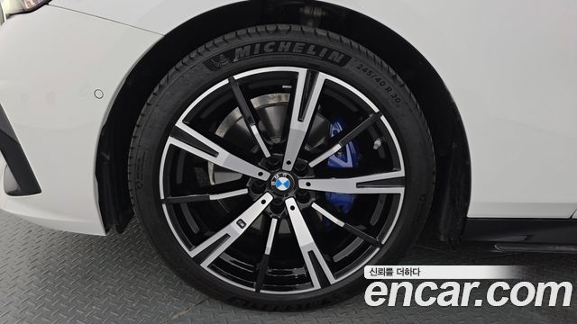 BMW 5 Series (G60) 530i xDrive M Sport 2026 — фото 5