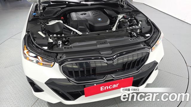 BMW 5 Series (G60) 530i xDrive M Sport 2026 — фото 6