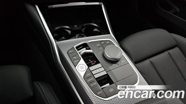 BMW 3 Series (G20) 320i M Sport 2025 — фото 9