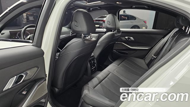 BMW 3 Series (G20) 320i M Sport 2025 — фото 12