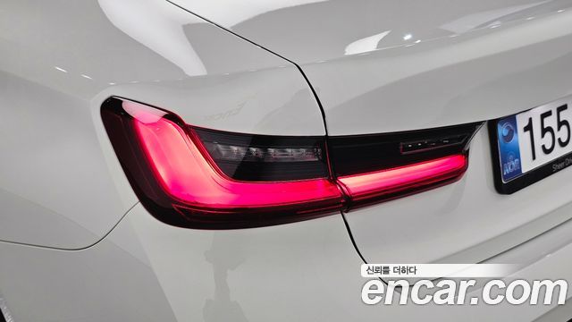 BMW 3 Series (G20) 320i M Sport 2025 — фото 23