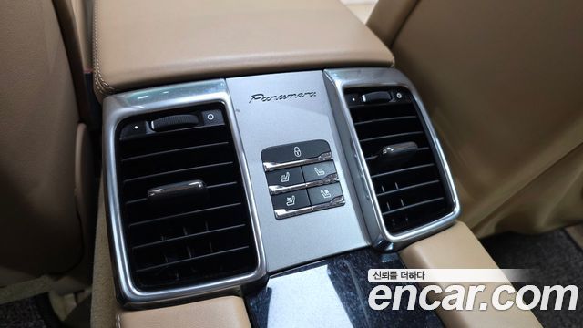 Porsche Panamera 4.8 4S 970 2013 — фото 19