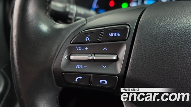 Hyundai Kona Electric Premium 2019 — фото 17
