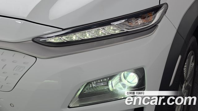 Hyundai Kona Electric Premium 2019 — фото 22