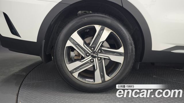 Kia Sorento (IV) HEV 1.6 4WD Signature 2023 — фото 5