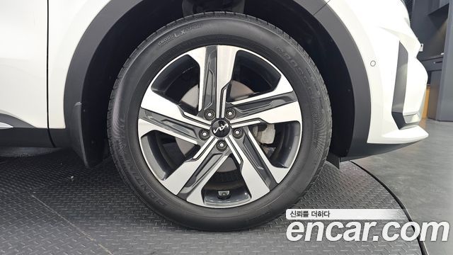 Kia Sorento (IV) HEV 1.6 4WD Signature 2023 — фото 21