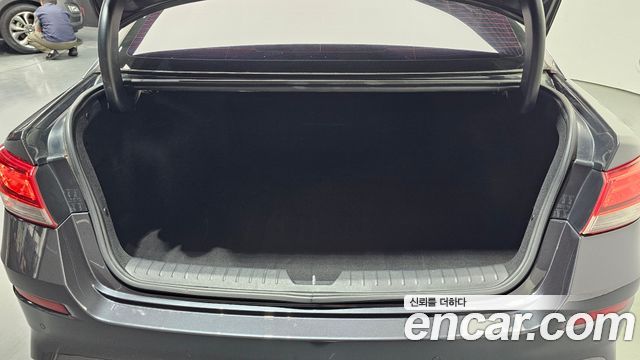 Kia K5 (II) 2.0 Luxury 2020 — фото 20